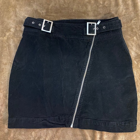 Urban Outfitters Dresses & Skirts - Corduroy Skirt w/ Zipper